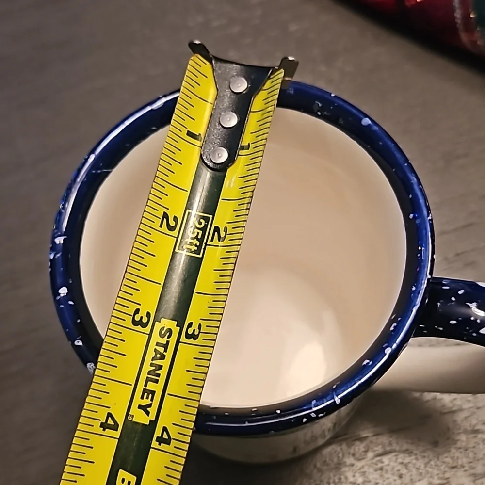 Smucker's Collector Mug Christmas 2001 vintage Farmhouse Holly Navy White Red Gn - Picture 10 of 10